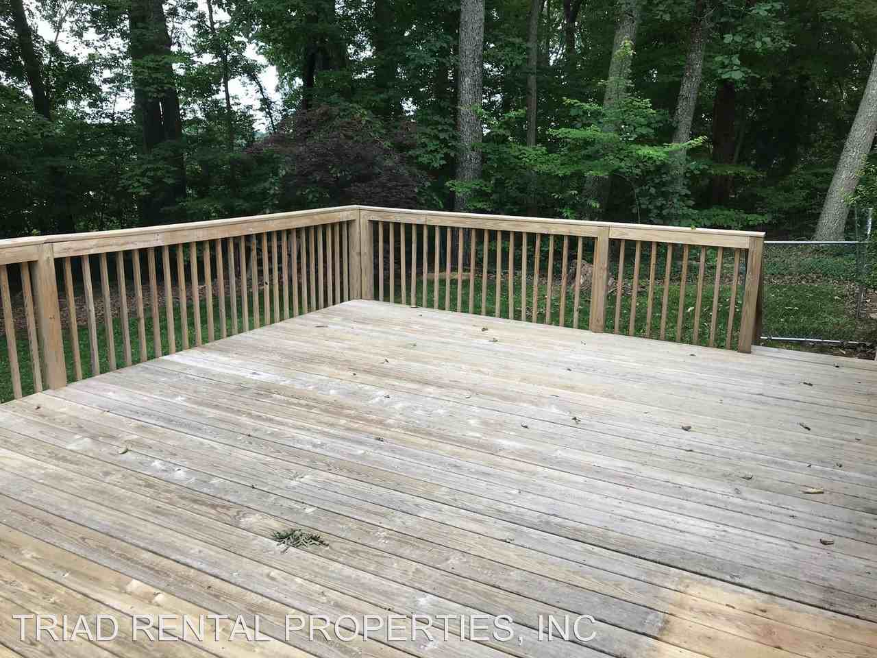 837 Shannon Road - Photo 3 of 44