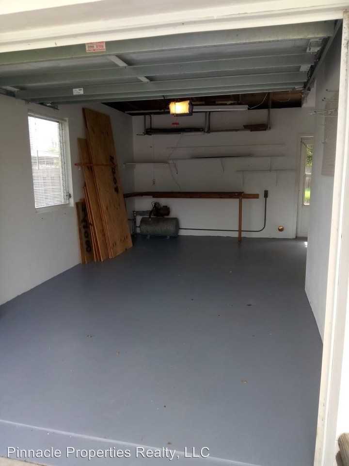 208 62nd St W - Photo 2 of 14