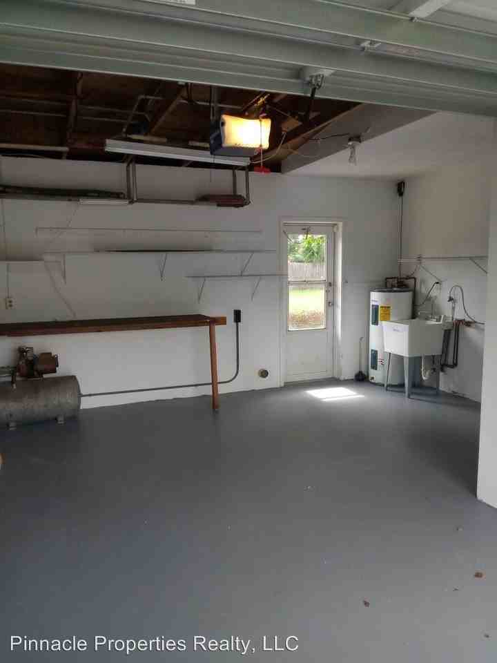 208 62nd St W - Photo 3 of 14