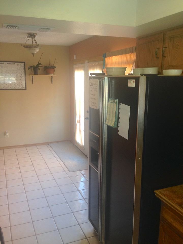 712 Monte Alto Dr NE - Photo 3 of 16