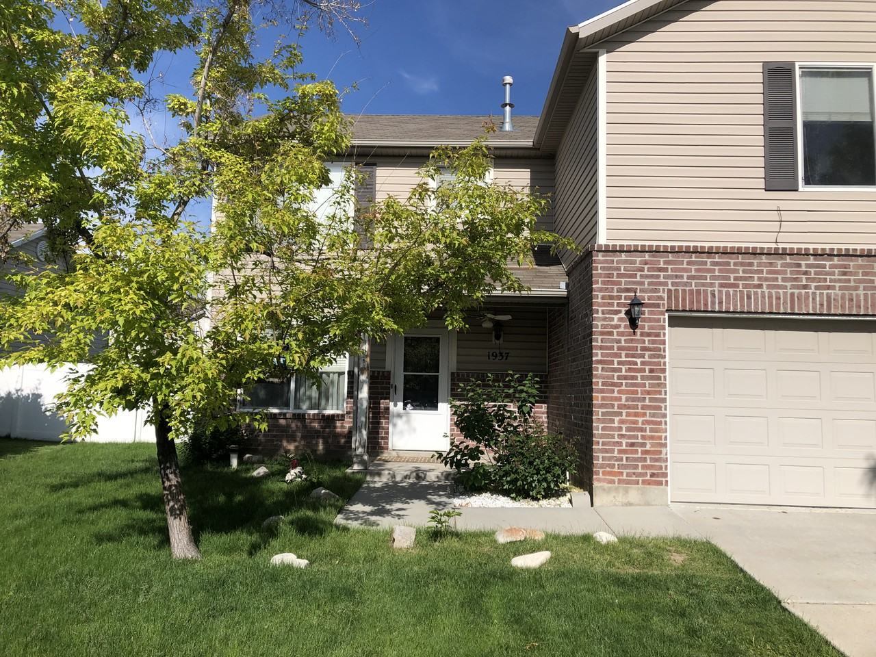 1937 S 575 E - Photo 3 of 50