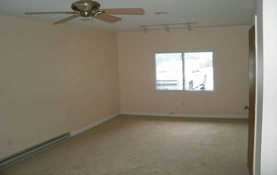 2402 N Pontiac Trail - Photo 3 of 5