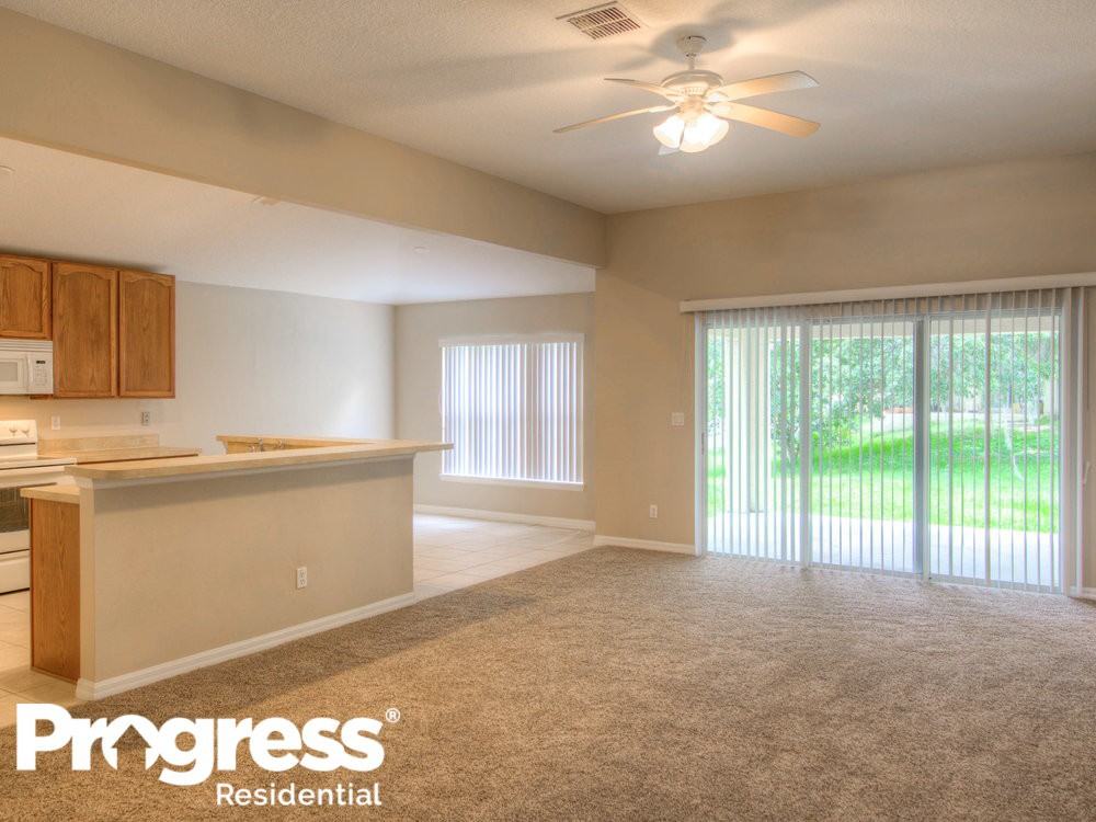 25135 Ironwedge Dr - Photo 2 of 15