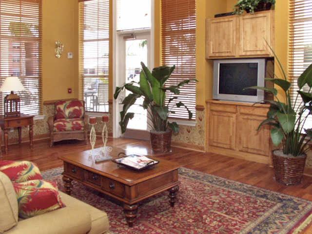 Bermuda Estates - Photo 2 of 11