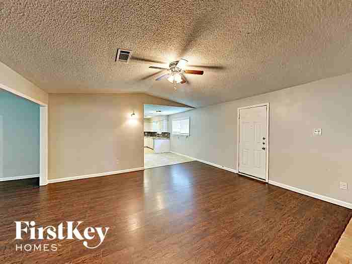 10423 Collingswood Rd - Photo 3 of 16