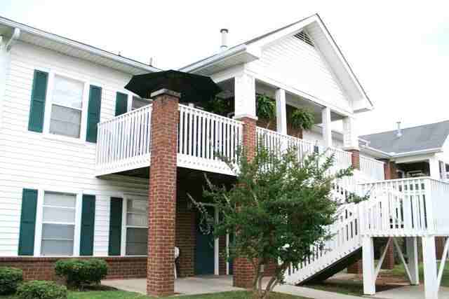 Pinehurst Villas - Photo 3 of 9