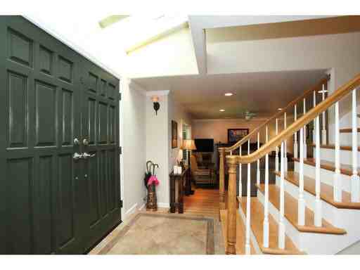 1092 Del Cambre Dr - Photo 2 of 15