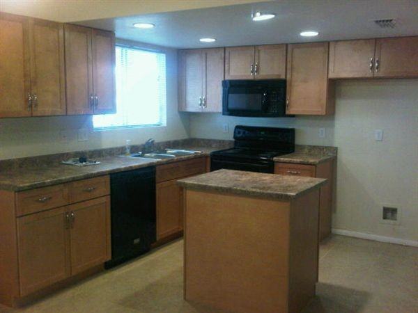 233 W Taro Ln - Photo 2 of 16