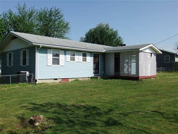 216 N Highland Terrace - Photo 2 of 5