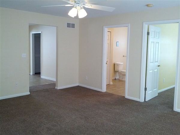 1086 Lu Charles Ave - Photo 3 of 6