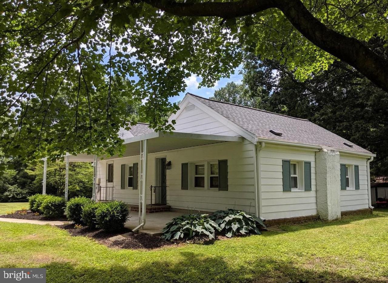 6768 Mink Hollow Rd - Photo 2 of 12