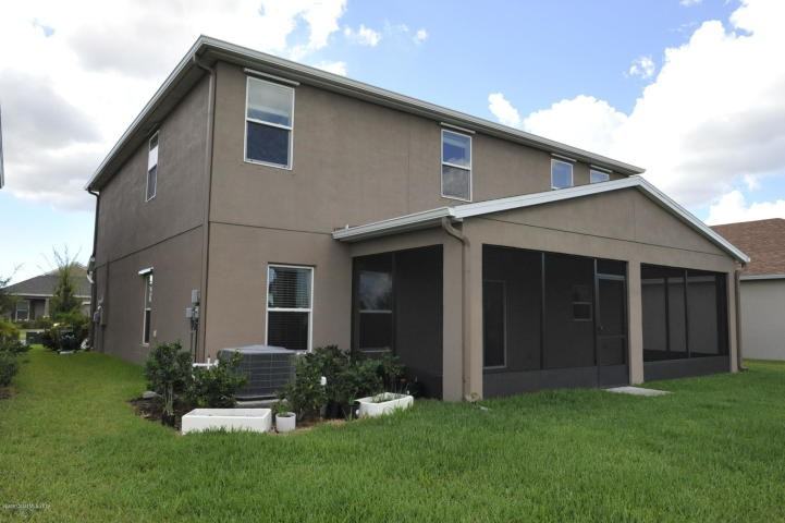 1686 Litchfield Dr - Photo 3 of 18