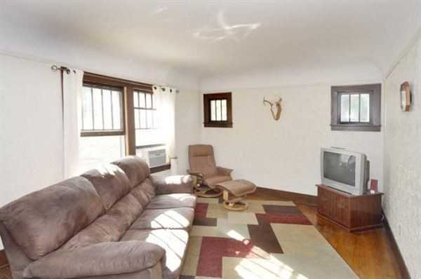 3528 Knox St - Photo 2 of 12