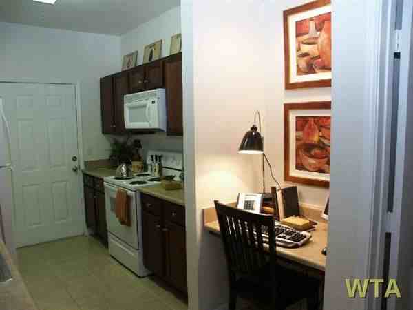 Hunter's Chase Hwy 183 Apartments in Northwest Austin, Jollyville, TX