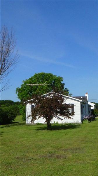 490 Goslow Rd - Photo 2 of 27