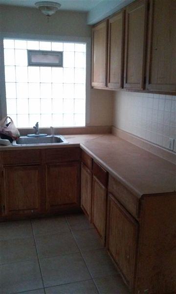 5040 Coplin St - Photo 3 of 8