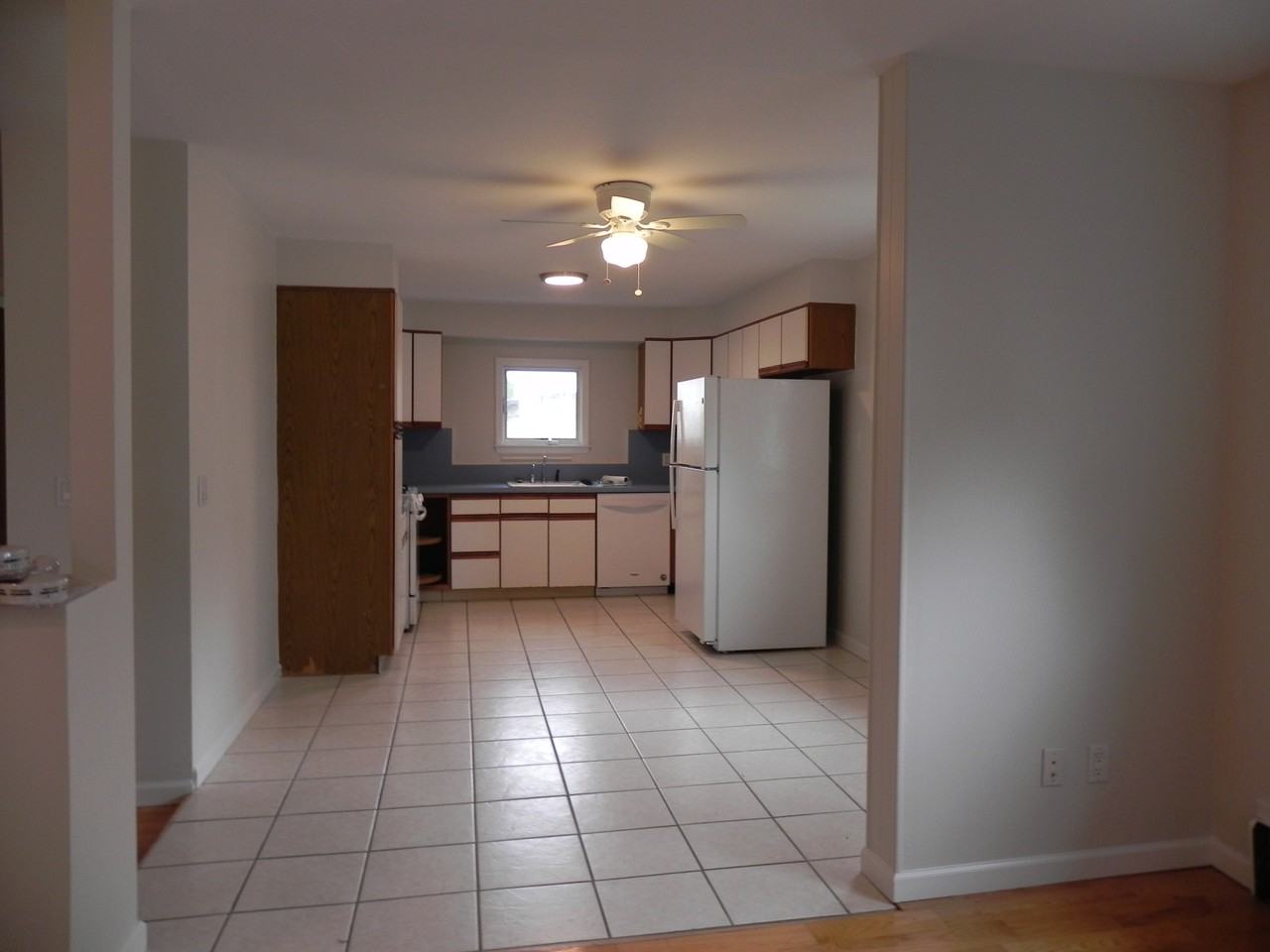 32 Edgewood Park - Photo 3 of 18