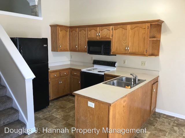 5410 NW 86th Ct - Photo 3 of 12