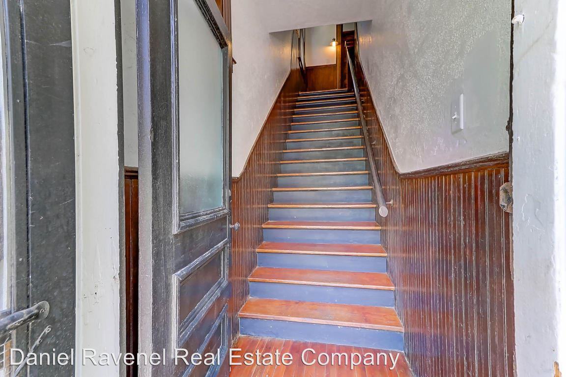 64 Smith St - Photo 2 of 16