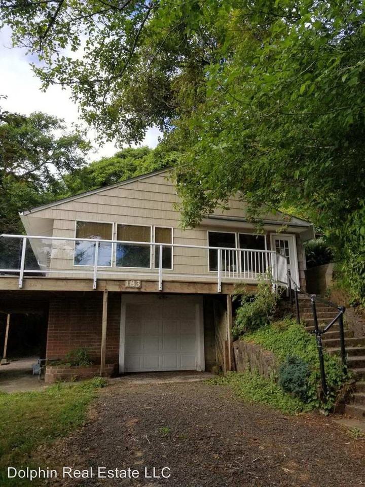 183 Bensell Ave - Photo 2 of 36