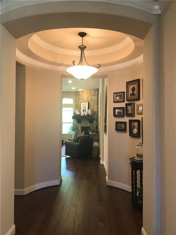 207 Maxwell Way - Photo 3 of 23