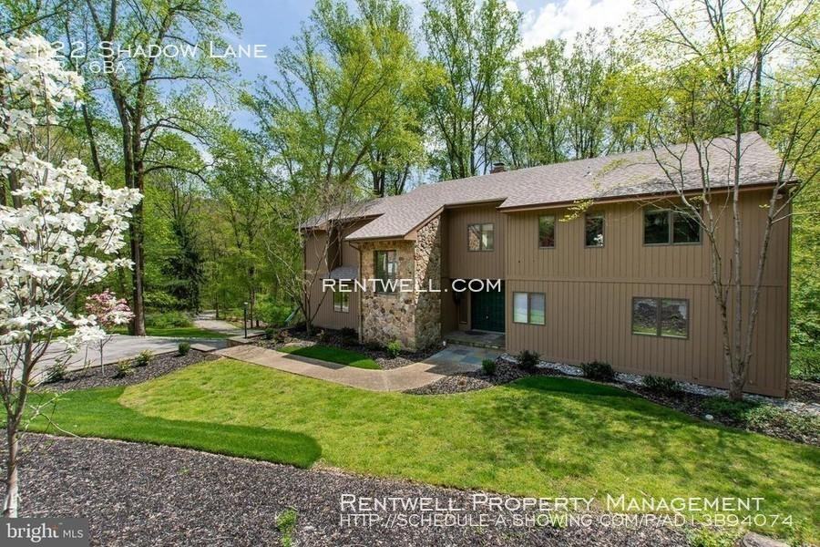 122 Shadow Ln - Photo 2 of 22