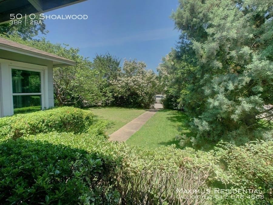 5010 Shoalwood Ave - Photo 2 of 20