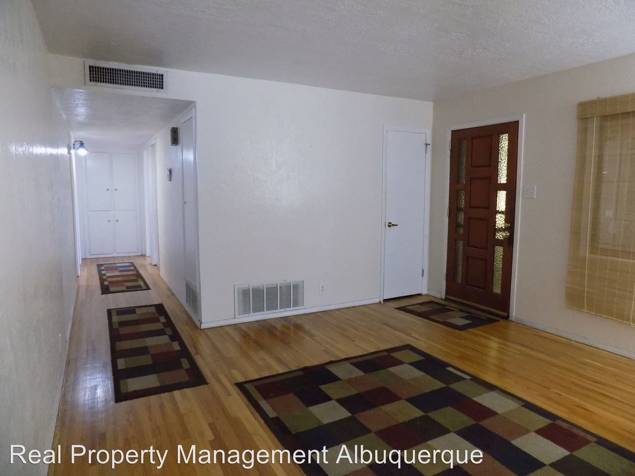 3808 Hilton Ave NE - Photo 2 of 28