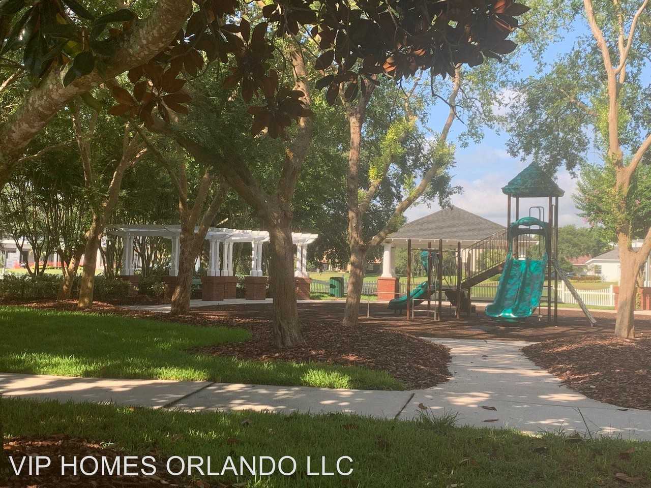 11715 Camden Park Dr - Photo 3 of 24