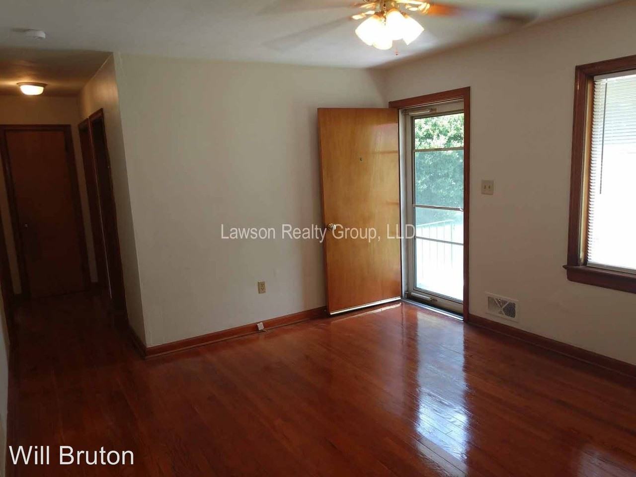 4044 Michigan Ave NW - Photo 2 of 20