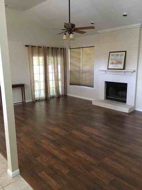 107 Blenheim Ct - Photo 2 of 15