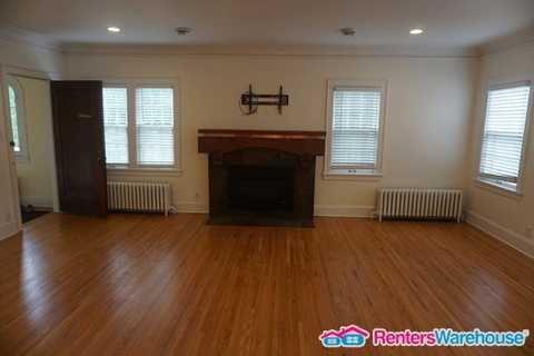 4934 Lyndale Ave S - Photo 3 of 23