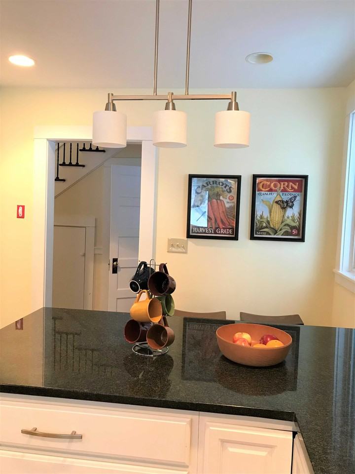 11 Parish Hill Rd - Photo 3 of 29