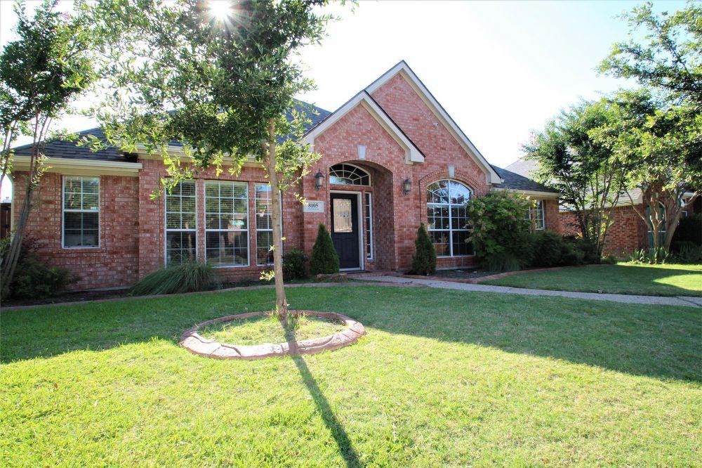 8105 Halliford Dr - Photo 2 of 30
