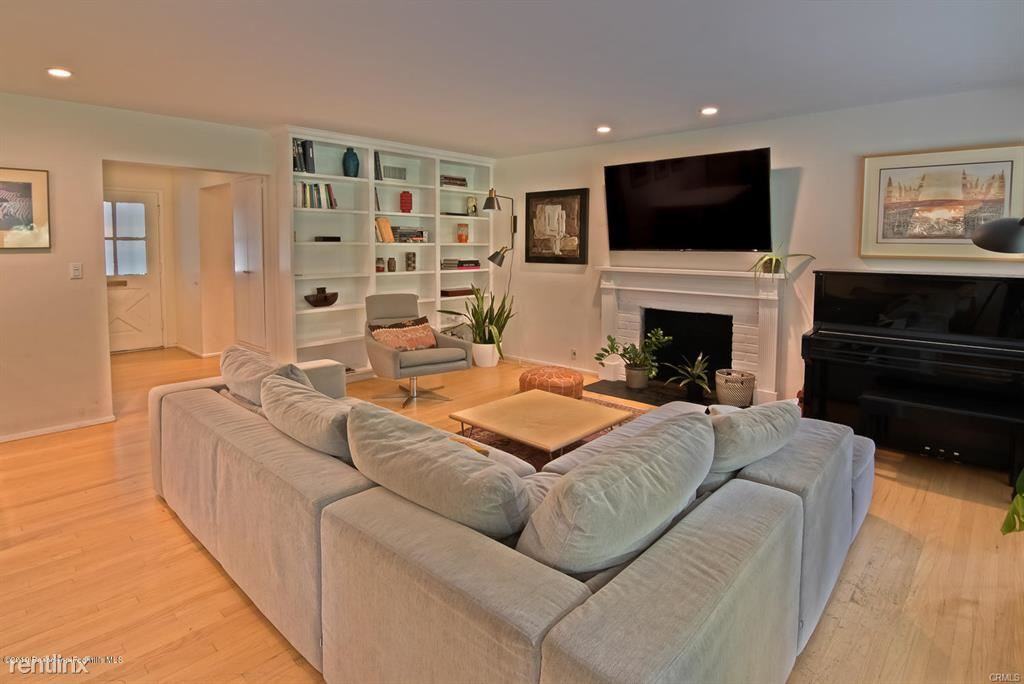 1365 Lomay Pl - Photo 3 of 10