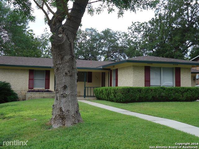 3618 Mohegan Dr - Photo 2 of 25