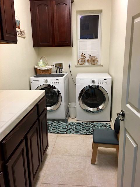 2018 Lewis St - Photo 3 of 6