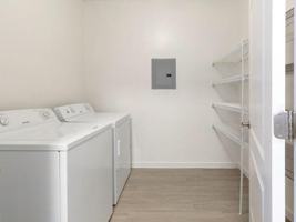 featured image of 6447 W Wilshire Park Ave