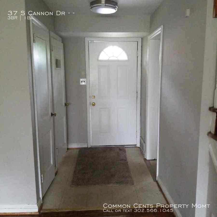 37 S Cannon Dr - Photo 2 of 11