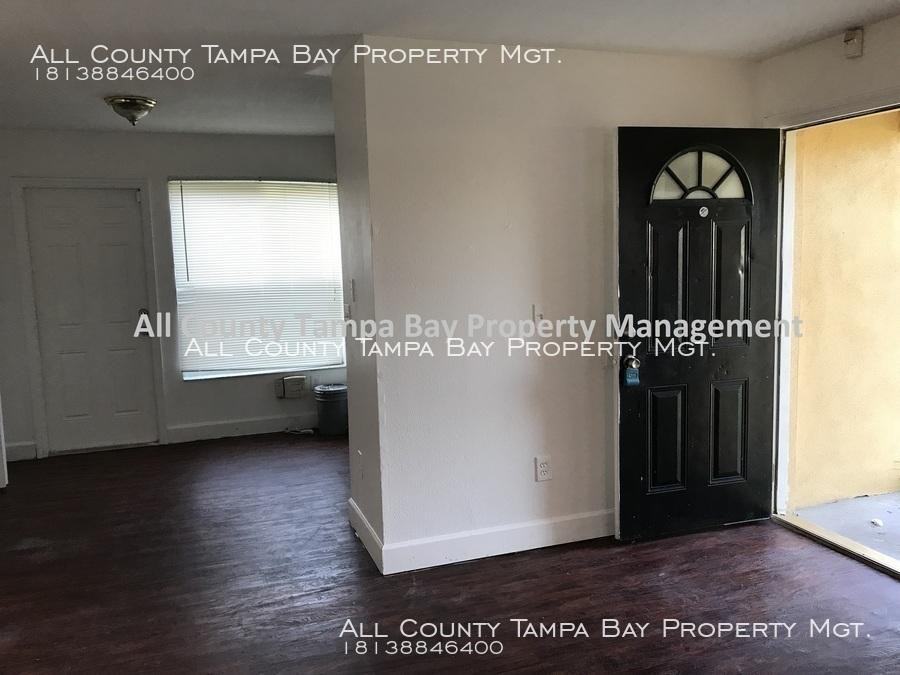 3523 N 23rd St - Photo 3 of 12