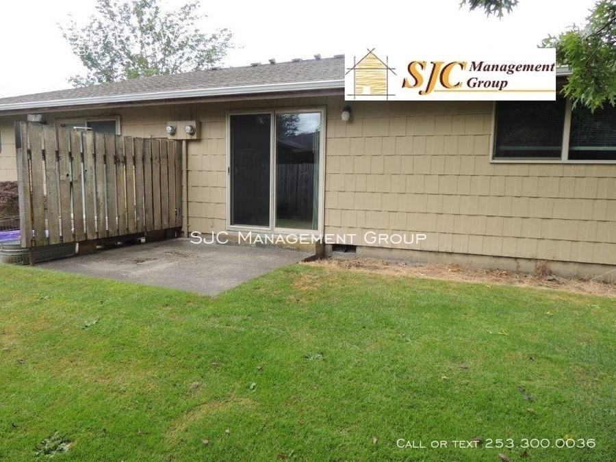 2480 Martin Way - Photo 2 of 9