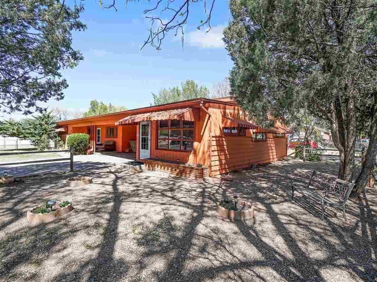 636 Santa Clara Ave - Photo 3 of 8