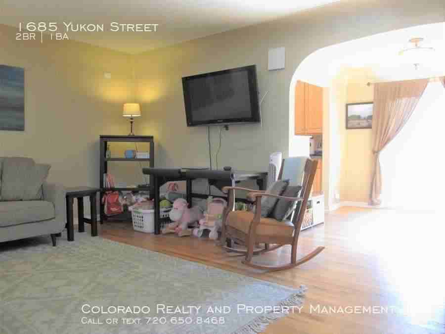 1685 Yukon St - Photo 3 of 16