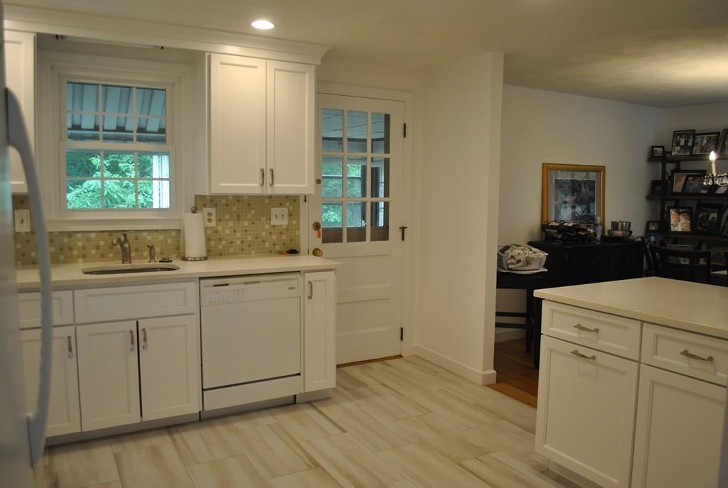 195 Briar Ln #1 - Photo 3 of 16