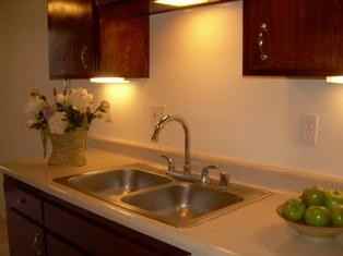 Diane Apartments - Photo 2 of 10