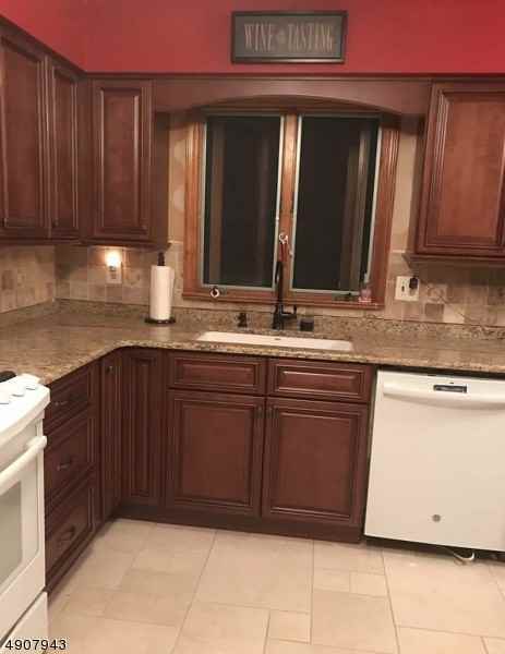 25 Klinger Rd - Photo 3 of 14