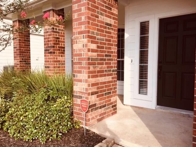 706 Pickett Hill Ln - Photo 3 of 28