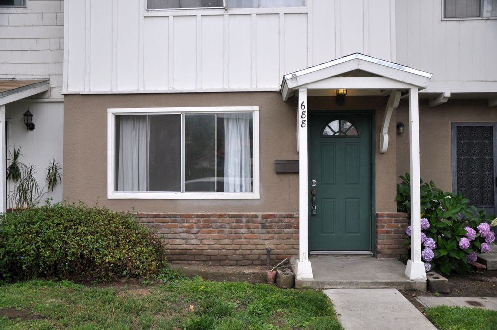 688 E 5th St - Photo 2 of 14