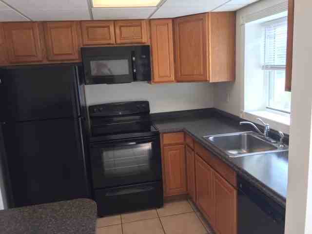 125 Campbell Dr - Photo 3 of 7