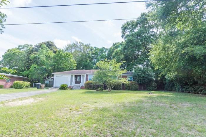 3543 Bayou Blvd - Photo 2 of 17